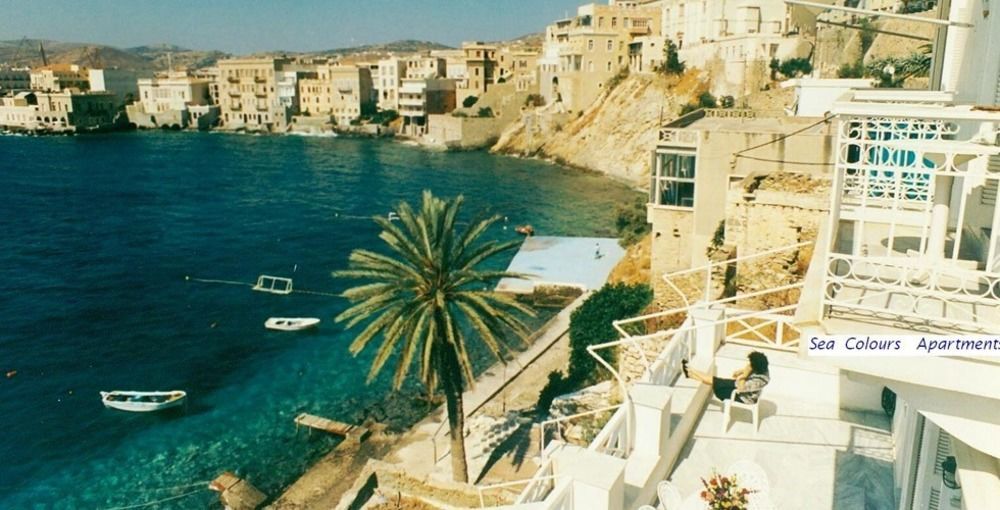 Sea Colours Rooms & Apartments إرموبولّي المظهر الخارجي الصورة